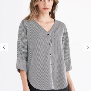 VETTA - The Boyfriend Shirt - Black and White Stripe - US Size S